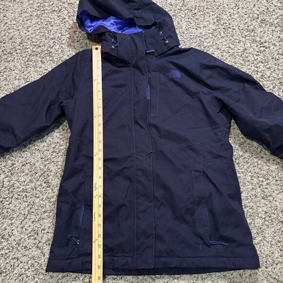 The North Face Womens M Purple Hooded Waterproof Jacket W/ Fleece Lined Interior - Picture 6 of 8